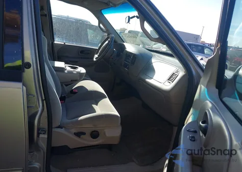 2001 Ford F-150 King Ranch Edition/Lariat/Xlt z USA, uszkodzony, nr VIN 1FTRW08L11KC30690